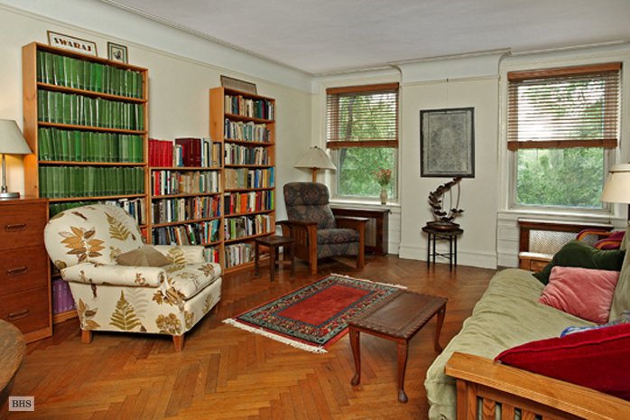 Photo 1 of 390 Riverside Drive, Upper West Side, NYC, $528,675, Web #: 1016300