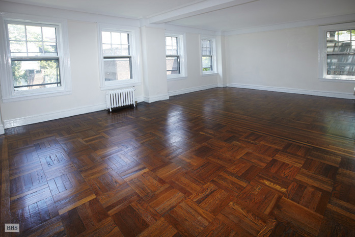 Photo 1 of 15 West 11th Street, Greenwich Village/Chelsea, NYC, $1,040,000, Web #: 1270049