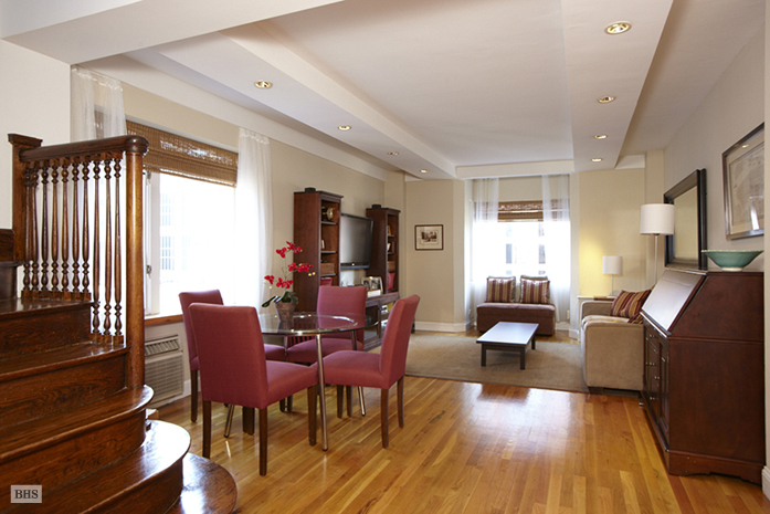 Photo 1 of 39 West 67th Street, Upper West Side, NYC, $920,000, Web #: 1532299