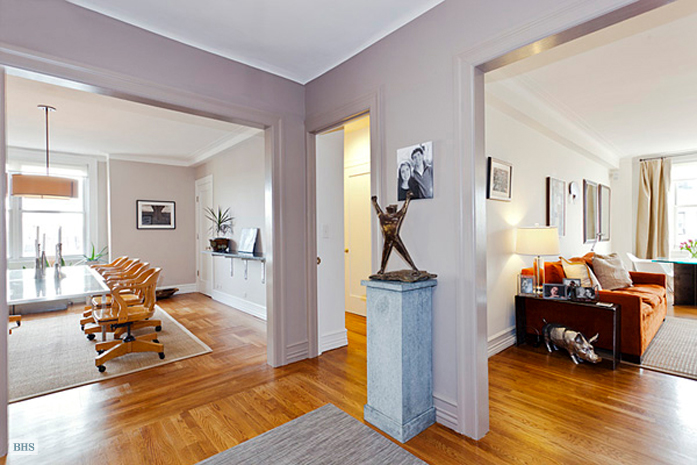 Photo 1 of 315 West 106th Street, Upper West Side, NYC, $2,465,000, Web #: 1565308