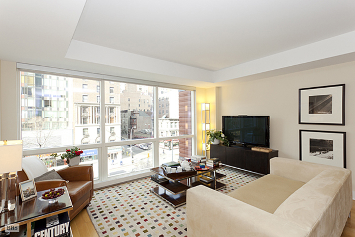 Photo 1 of 2628 Broadway, Upper West Side, NYC, $1,450,000, Web #: 1568027