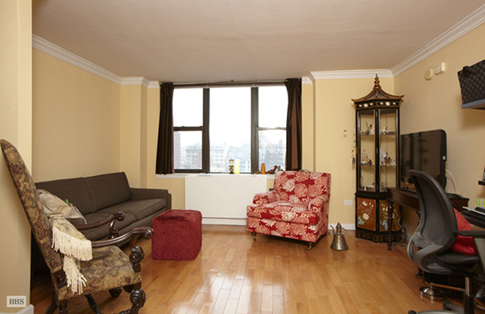 Photo 1 of 222 West 14th Street, Greenwich Village/Chelsea, NYC, $465,000, Web #: 1570394