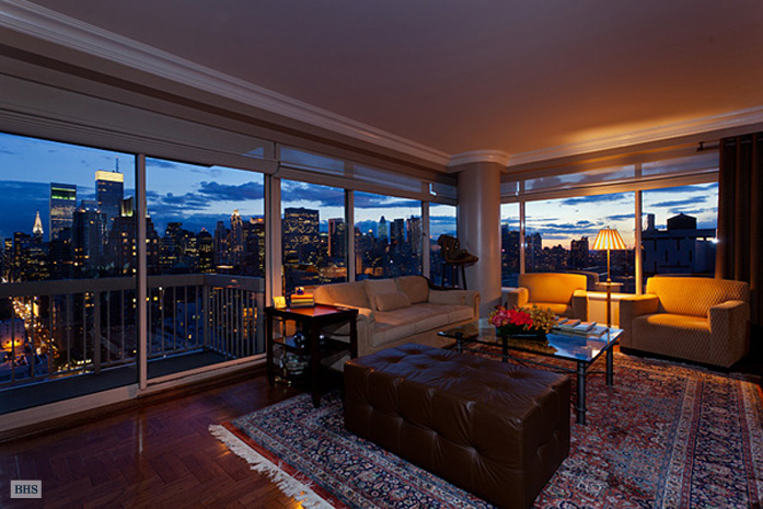 Photo 1 of 200 East 69th Street, Upper East Side, NYC, $3,980,000, Web #: 1744578