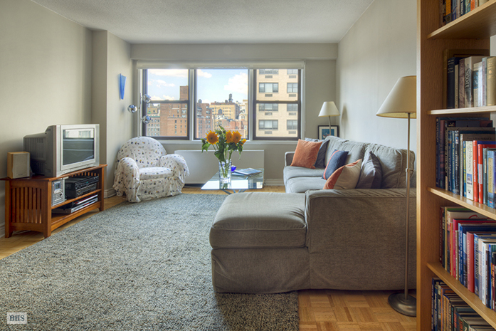 Photo 1 of 201 East 83rd Street, Upper East Side, NYC, $540,000, Web #: 3350539