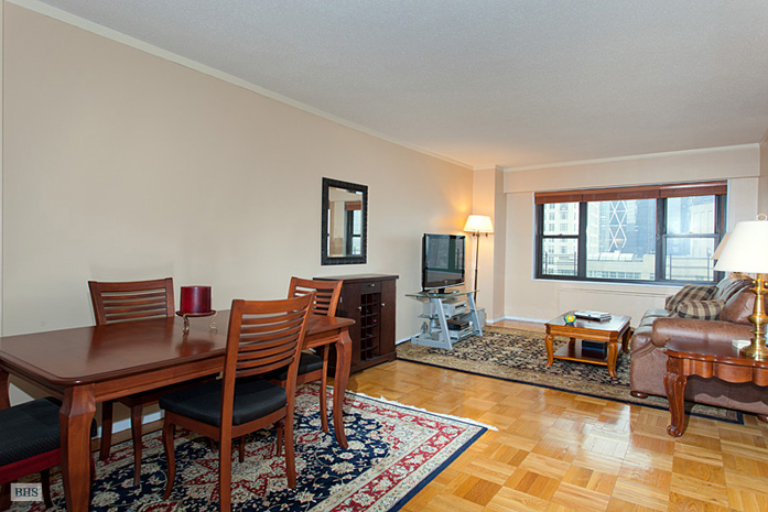 Photo 1 of 20 West 64th Street, Upper West Side, NYC, $1,100,000, Web #: 3519656