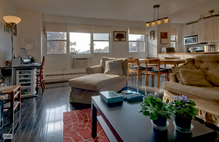 Photo 1 of 175 Willoughby Street, Brooklyn, New York, $385,000, Web #: 3605129