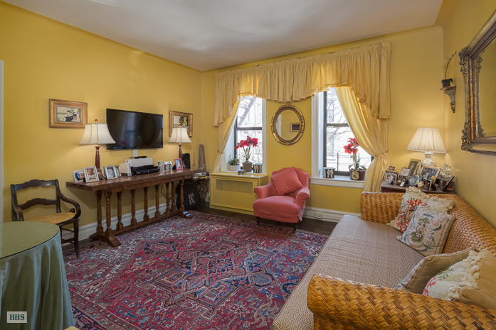 Photo 1 of 170 East 94th Street, Upper East Side, NYC, $712,000, Web #: 3807907