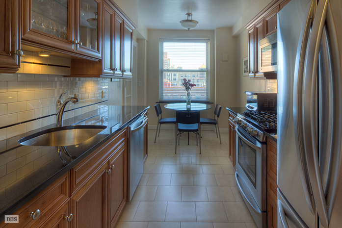 Photo 1 of 390 Riverside Drive, Upper West Side, NYC, $740,000, Web #: 3832973