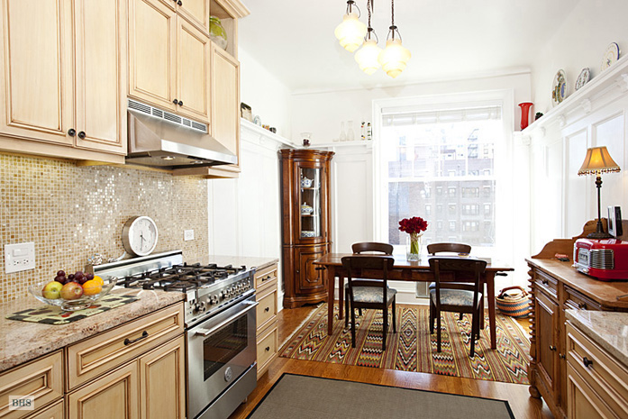 Photo 1 of 545 West 111th Street, Upper West Side, NYC, $1,650,000, Web #: 3901993