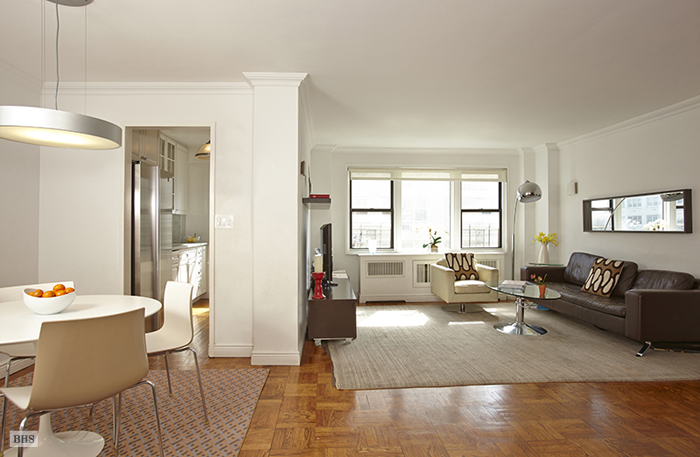 Photo 1 of 167 East 67th Street 12C, Upper East Side, NYC, $1,095,000, Web #: 3934874