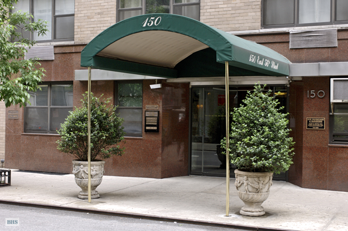 Photo 1 of 150 East 56th Street, Midtown East, NYC, $750,000, Web #: 591951