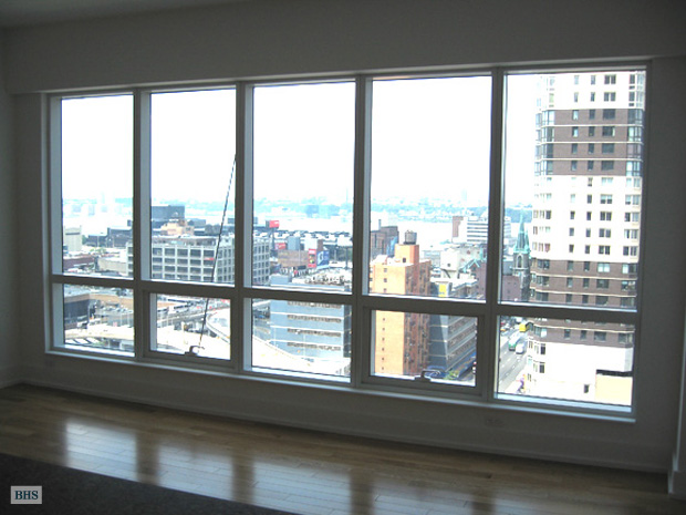Photo 1 of 350 West 42nd Street, Midtown West, NYC, $840,000, Web #: 8570367