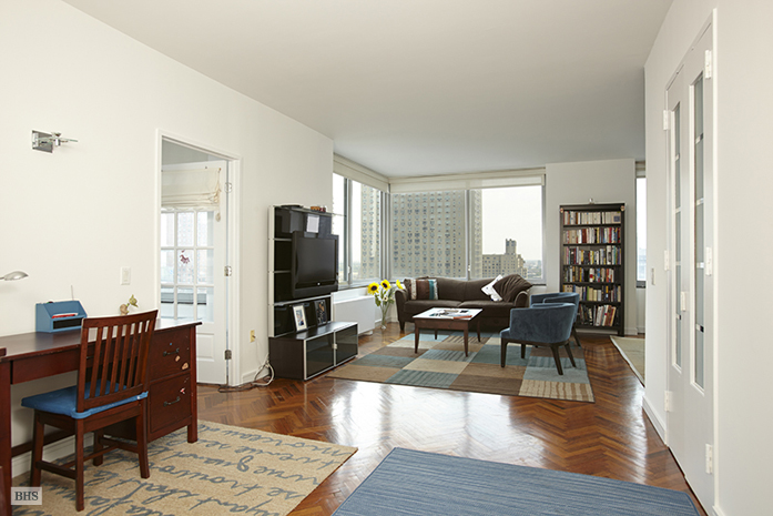 Photo 1 of 360 East 88th Street, Upper East Side, NYC, $1,925,000, Web #: 8625021