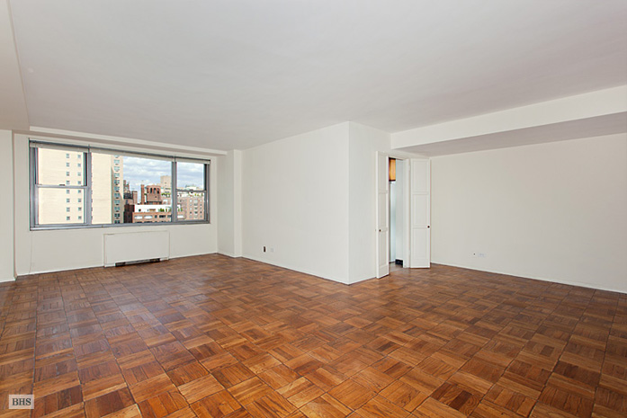 Photo 1 of 500 East 83rd Street, Upper East Side, NYC, $1,080,000, Web #: 8697701