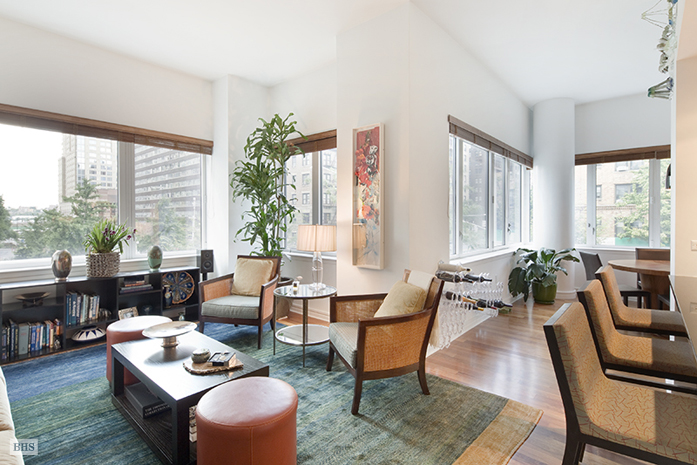 Photo 1 of 200 West End Avenue, Upper West Side, NYC, $2,425,000, Web #: 8851454