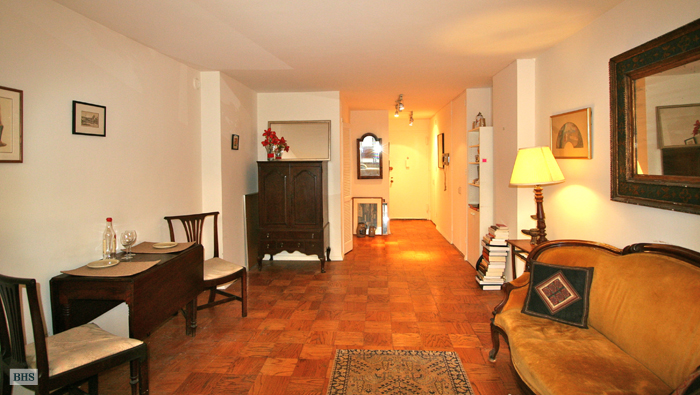 Photo 1 of 16 West 16th Street, Greenwich Village/Chelsea, NYC, $430,000, Web #: 9115028