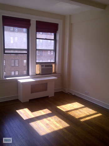 Photo 1 of West 72nd Street, Upper West Side, NYC, $3,100, Web #: 9165443
