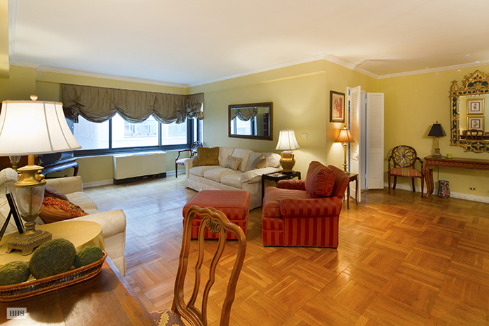 Photo 1 of 10 East End Avenue, Upper East Side, NYC, $975,100, Web #: 9234789