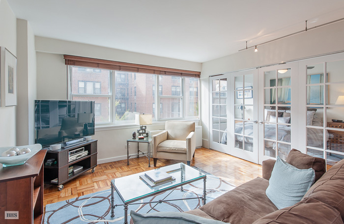 Photo 1 of 101 West 12th Street, Greenwich Village/Chelsea, NYC, $650,500, Web #: 9289831