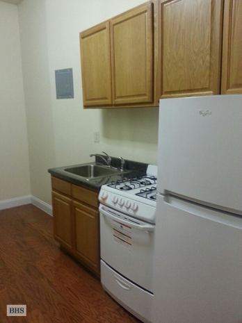 Photo 1 of East 89th Street, Upper East Side, NYC, $1,595, Web #: 9327889