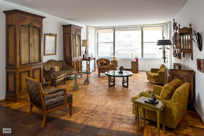 Photo 1 of 169 East 69th Street, Upper East Side, NYC, $1,875,000, Web #: 9502412