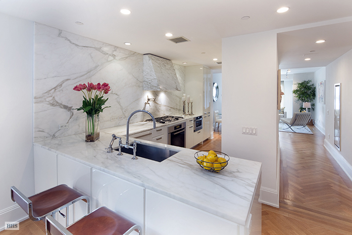 Photo 1 of 305 East 85th Street, Upper East Side, NYC, $2,300,000, Web #: 10960688