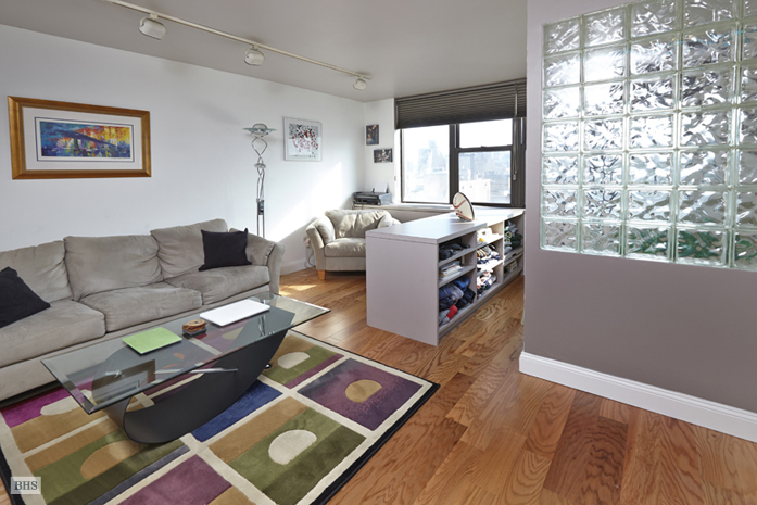 Photo 1 of 222 West 14th Street, Greenwich Village/Chelsea, NYC, $740,000, Web #: 11204567