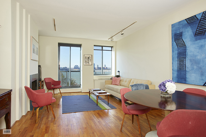 Photo 1 of 167 Perry Street, West Village, NYC, $1,100,000, Web #: 11713391