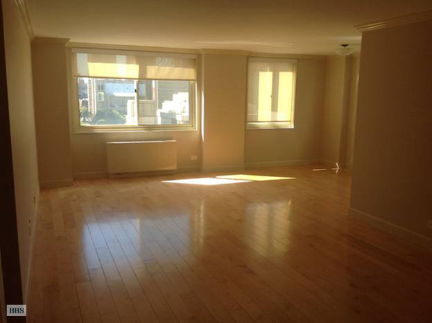 Photo 1 of 60 West 66th Street 12A, Upper West Side, NYC, $7,300, Web #: 11713436