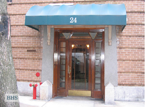 FIVE APARTMENT / INVESTMENT OPPORTUNITY