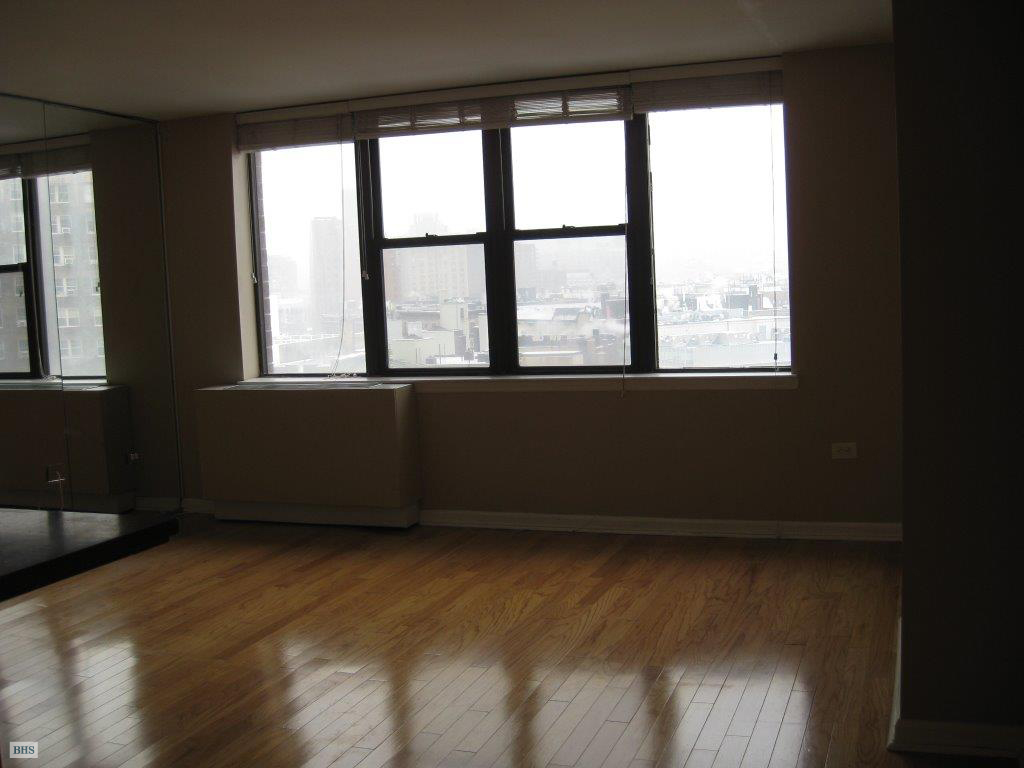 Photo 1 of 222 West 14th Street, Greenwich Village/Chelsea, NYC, $2,600, Web #: 11856862