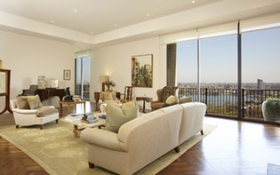 10 GRACIE SQUARE