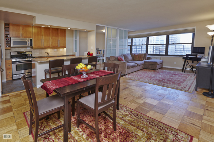 Photo 1 of 142 West End Avenue, Upper West Side, NYC, $845,000, Web #: 11974181