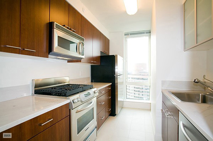 Photo 1 of East 96th Street, Upper East Side, NYC, $5,500, Web #: 12160364