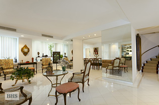 857 FIFTH AVENUE