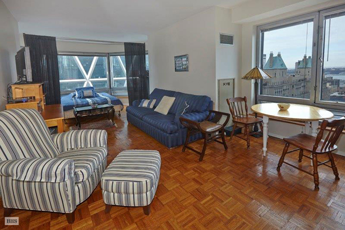 Photo 1 of West 57th Street, Midtown West, NYC, $2,900, Web #: 12305662