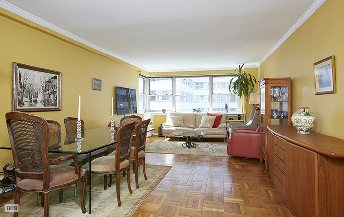 Photo 1 of 233 East 69th Street, Upper East Side, NYC, $579,000, Web #: 12361740