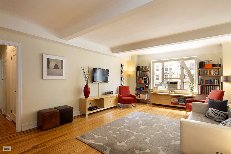 Photo 1 of 7 West 96th Street, Upper West Side, NYC, $1,700,000, Web #: 12374198