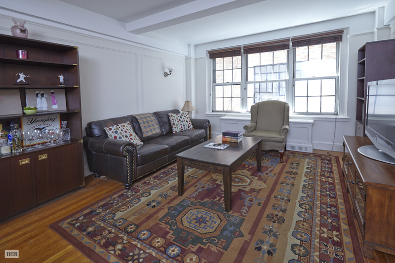 Photo 1 of 16 Park Avenue, Midtown East, NYC, $620,000, Web #: 12392785