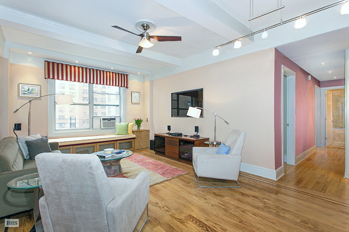 Photo 1 of 59 West 71st Street, Upper West Side, NYC, $1,525,000, Web #: 12445127