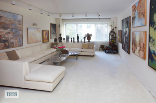 8 EAST 83RD STREET