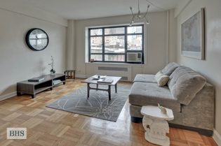 BROOKLYN HEIGHTS