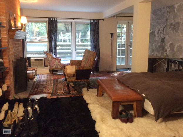 Photo 1 of 200 West 10th Street, West Village, NYC, $6,950, Web #: 13230407
