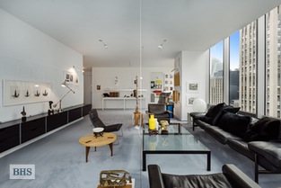 641 FIFTH AVENUE