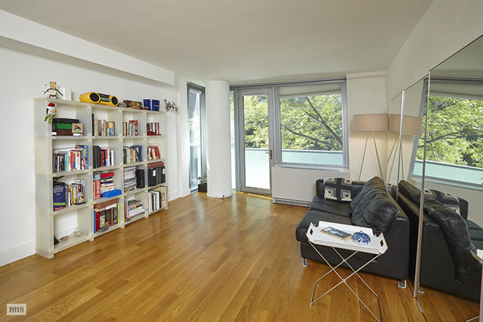 Photo 1 of 464 West 44th Street, Midtown West, NYC, $930,000, Web #: 13379665