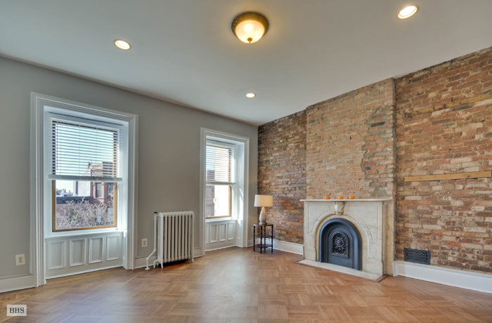 Photo 1 of Elegant Brownstone Floor Through, Brooklyn, New York, $2,700, Web #: 13659349