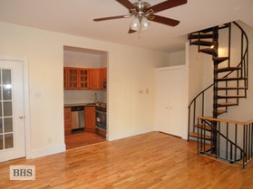 300 CLINTON STREET 1