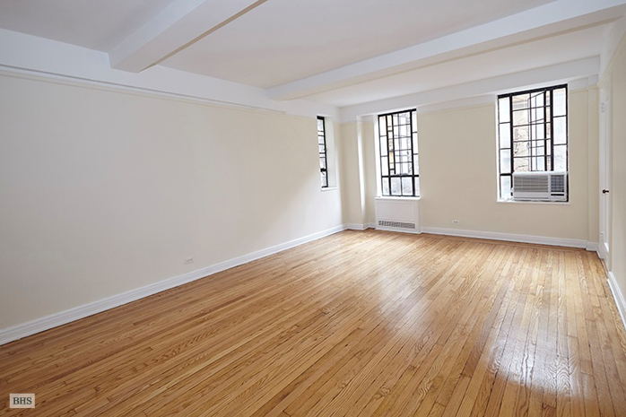 Photo 1 of 353 West 56th Street, Midtown West, NYC, $640,000, Web #: 14033295