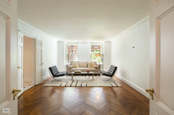 Photo 1 of 14 Sutton Place South, Midtown East, NYC, $907,000, Web #: 14253109