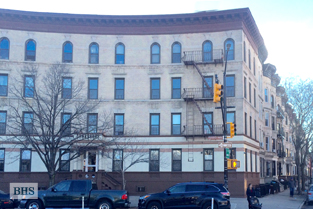 200 PROSPECT PARK W